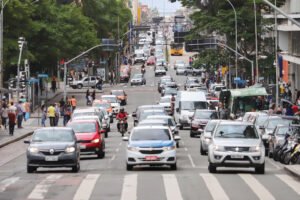 No início do ano, controle financeiro é essencial para evitar complicações com tributos como IPVA e IPTU